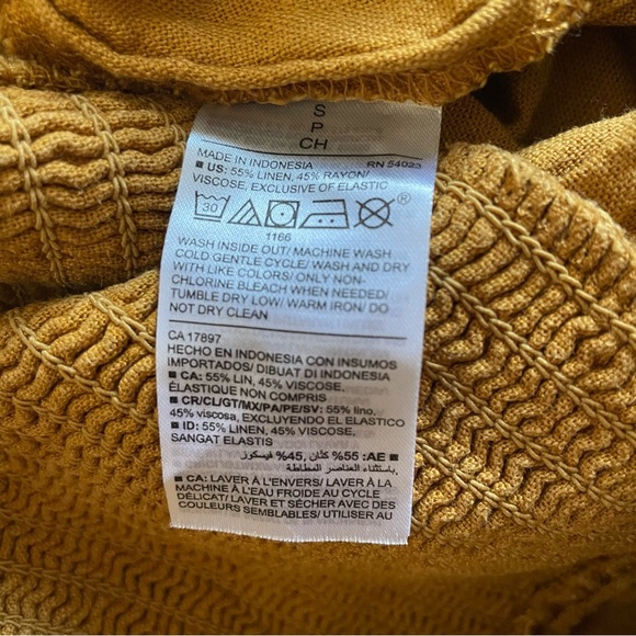 Linen-blend Romper - Picture 3 of 5